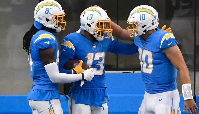 2021 los angeles chargers team p