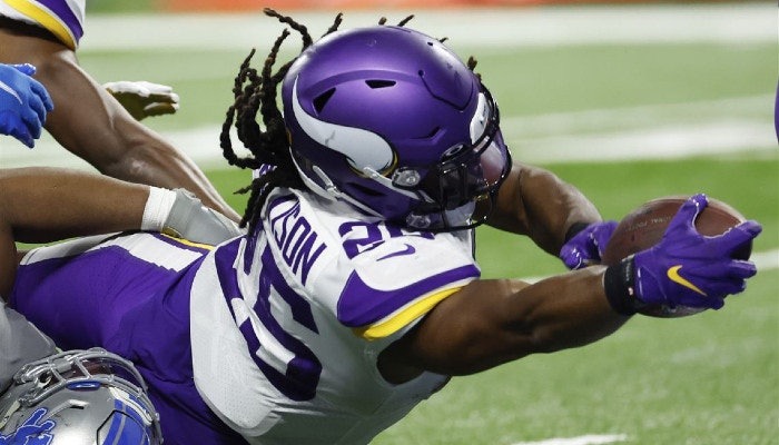 nfl week 14 tnf props picks