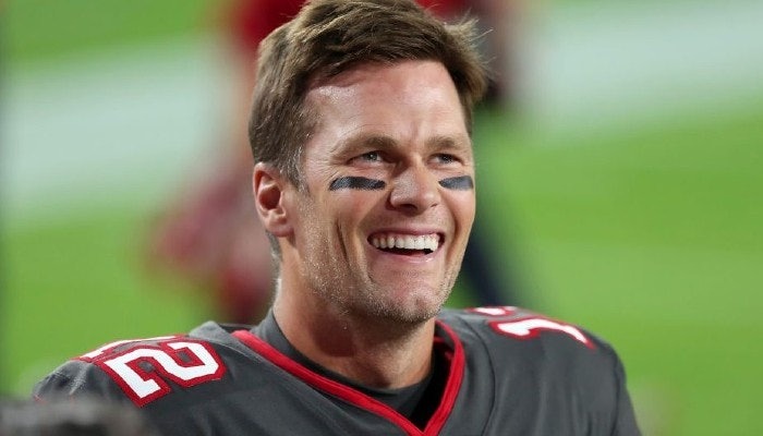 NFL Playoff Betting - Please Jump All Over This Tom Brady Prop