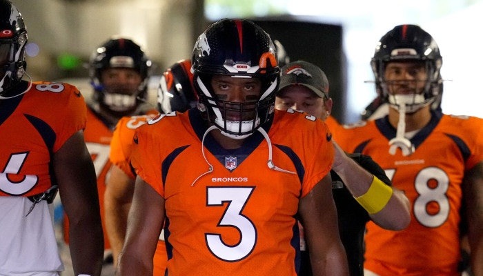 2022 Denver Broncos Win Total Odds and Picks