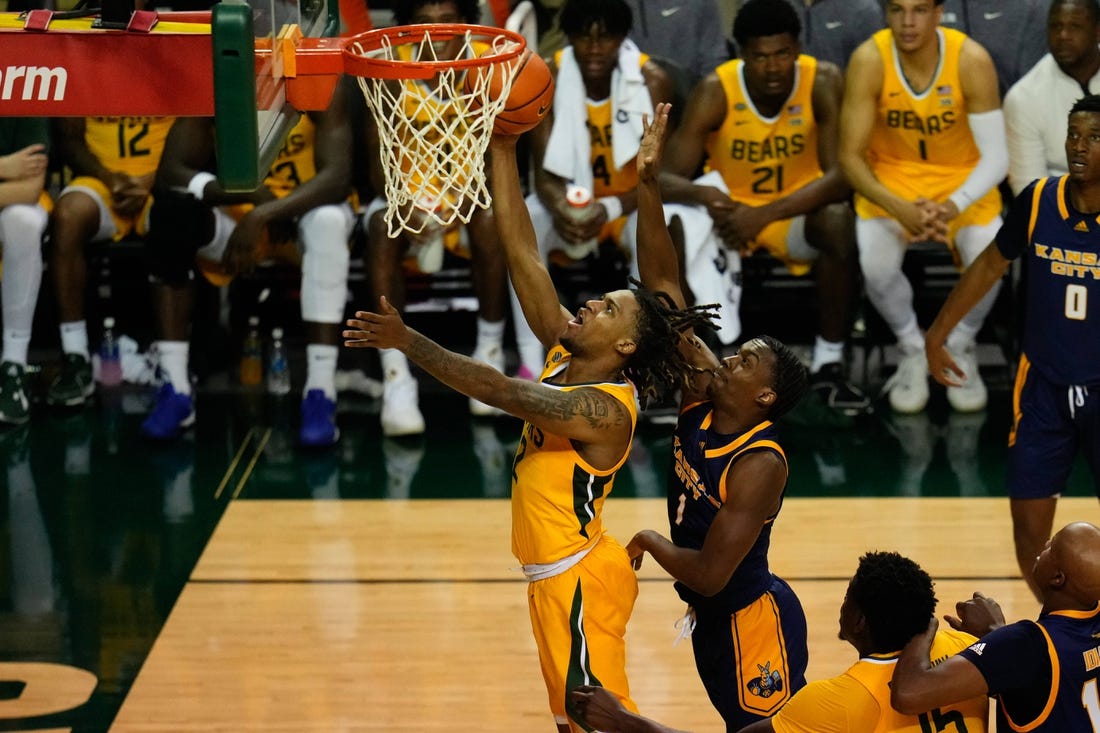 NCAAB 4 21899622