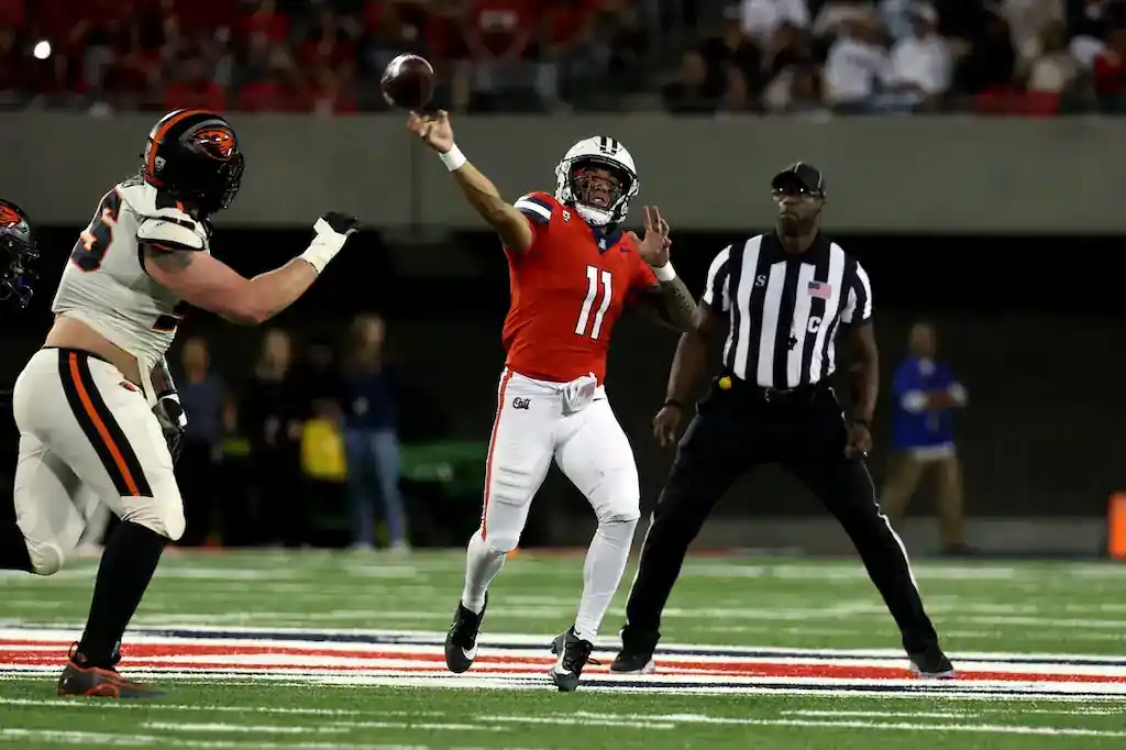 Arizona NCAAF player
