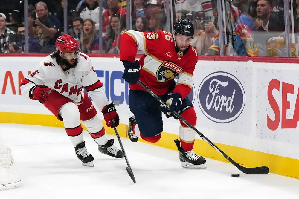 panthers nhl player sliding in the field