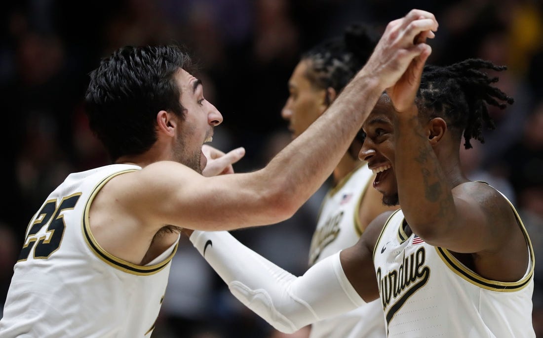 NCAAB 8 22176504