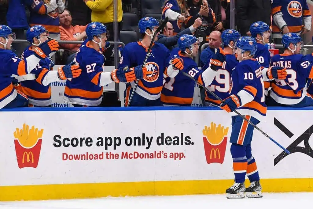 New York Islanders vs. Boston Bruins Pick & Prediction DECEMBER 15th 2023