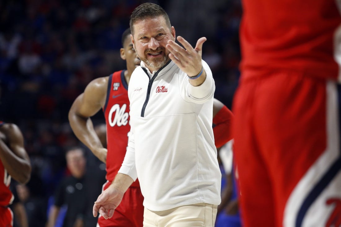 NCAAB 3 22018821