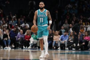 22389483