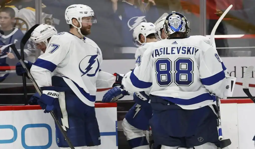 Tampa Bay Lightning players celebrate during an NHL game against the Buffalo Sabres on January 20, 2024.