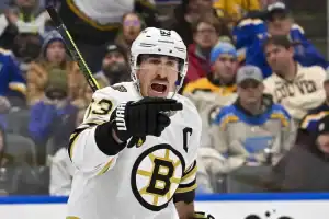 boston bruins player yelling