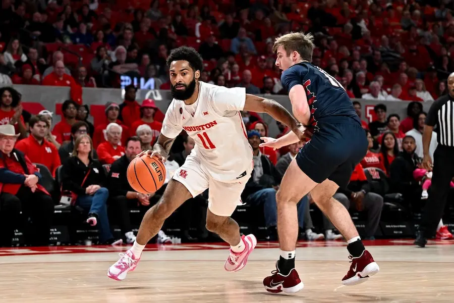 NCAAB 1 houston ncaab player dribbling