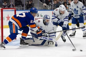 maple leafs players blocking