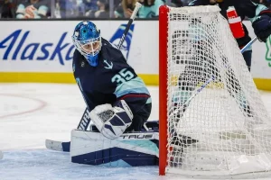 nhl goalie