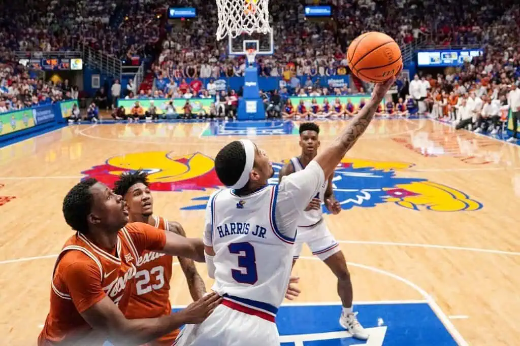 NCAAB 3 College basketball matchup between the Kansas Jayhawks and BYU Cougars with expert pick and prediction for February 27th 2024.
