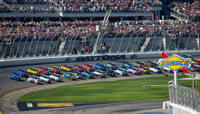 Predicciones y Posibilidades para el Daytona 500 de 2024