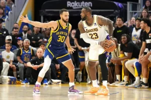 lebron james being blocked by steph burry