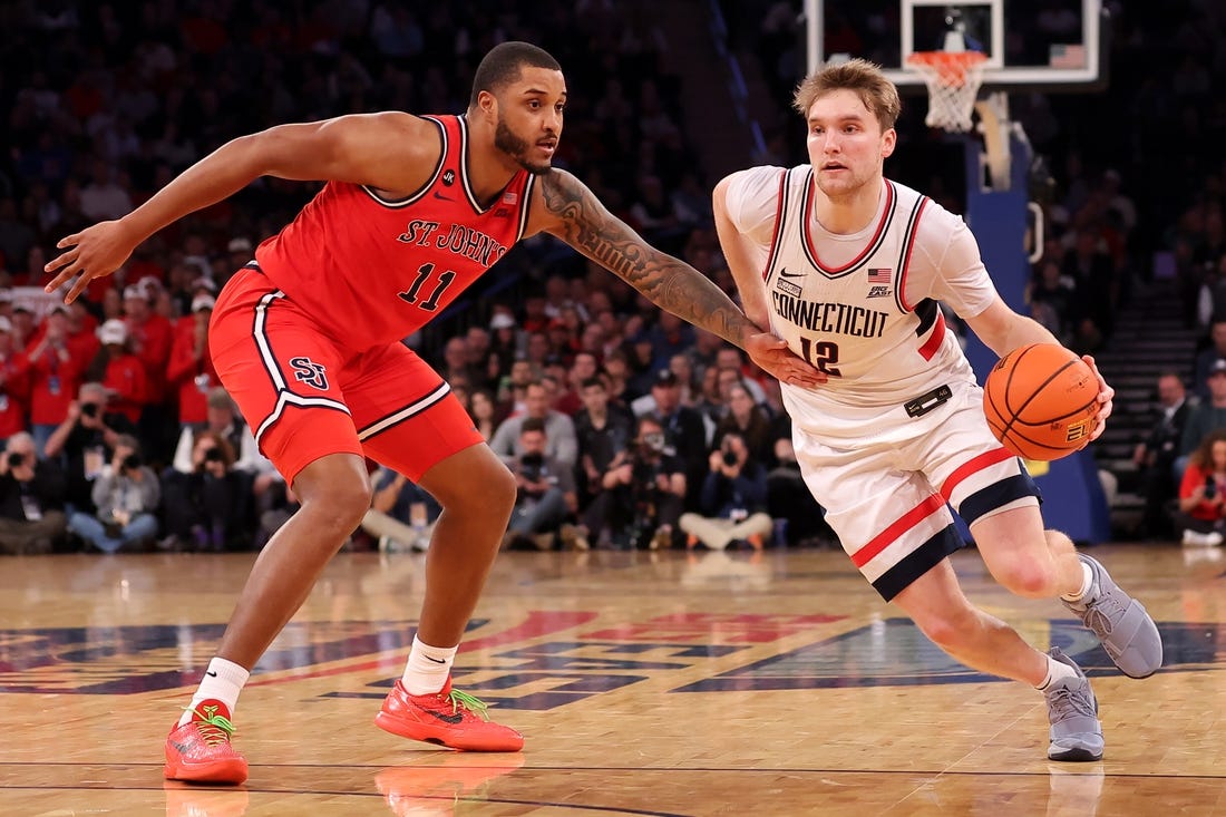 NCAAB 4 22785498