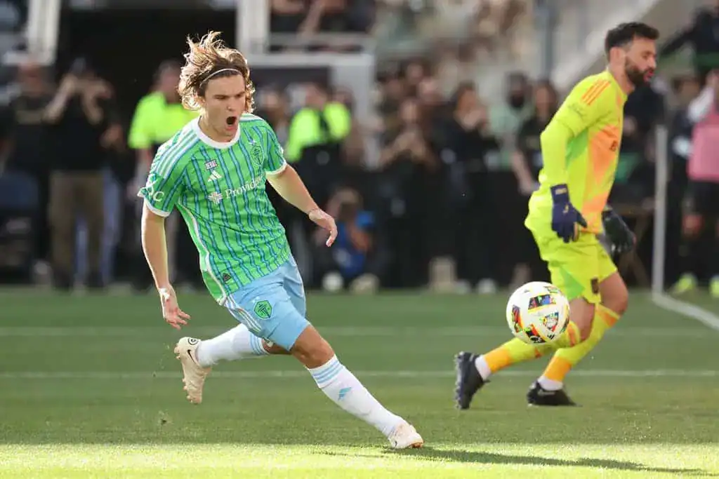 Sounders Player