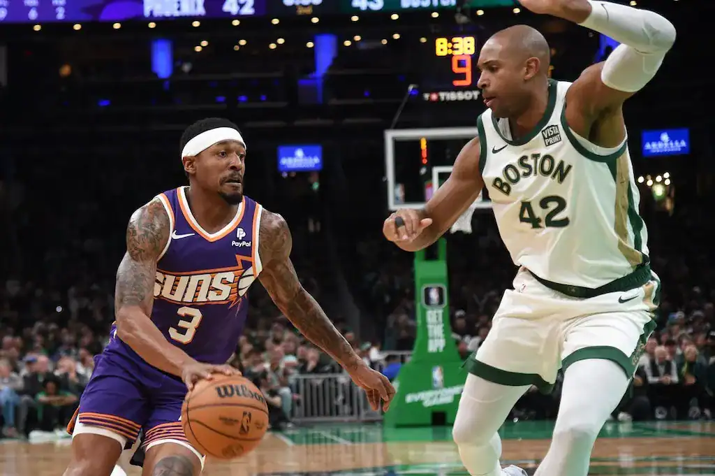 Suns-Boston players