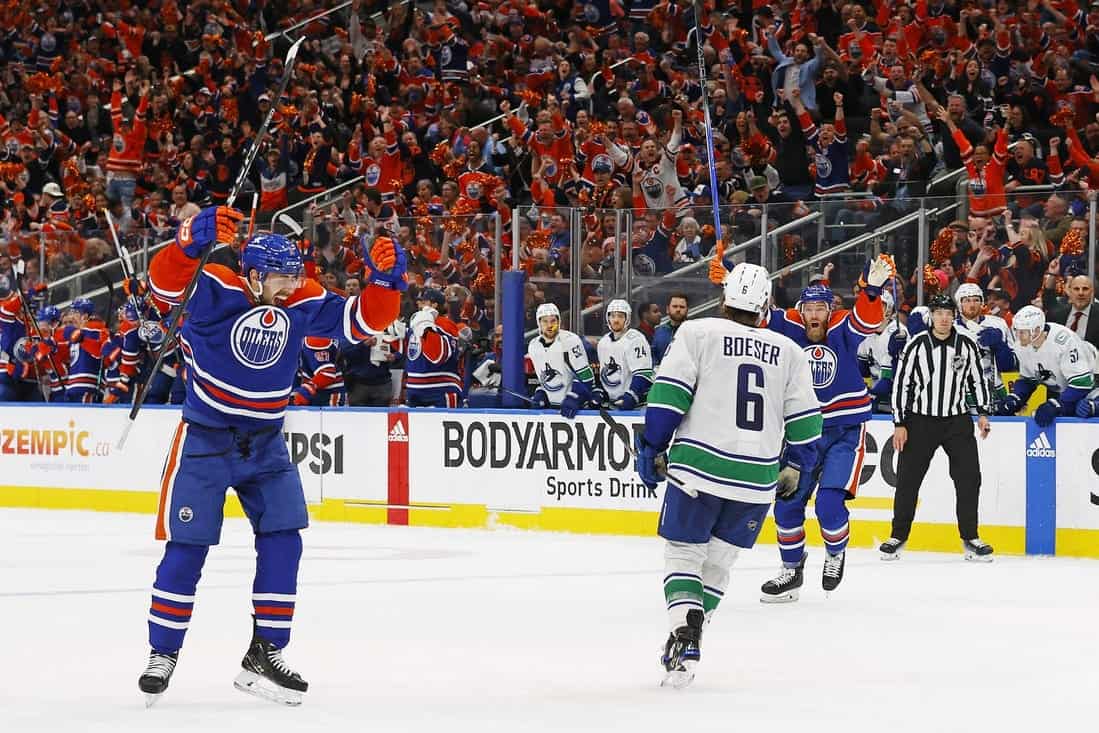 Vancouver Canucks vs Edmonton Oilers