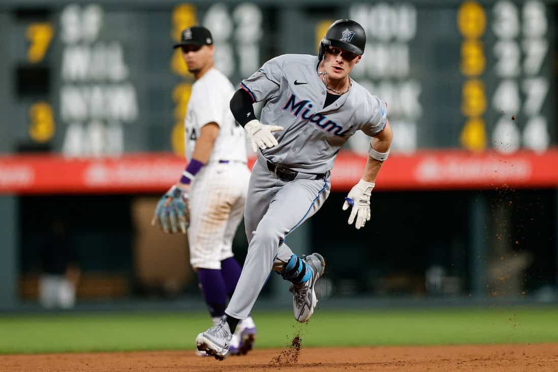 8 San Francisco Giants vs Miami Marlins