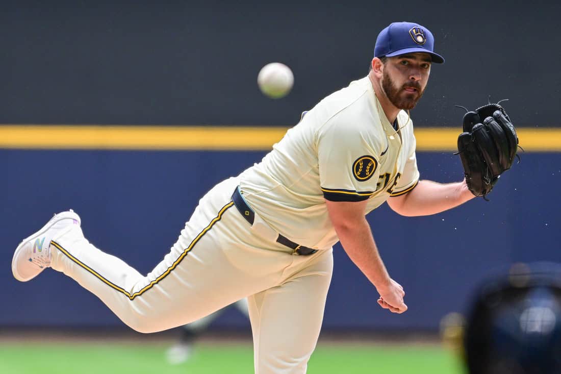 3 San Francisco Giants vs Milwaukee Brewers