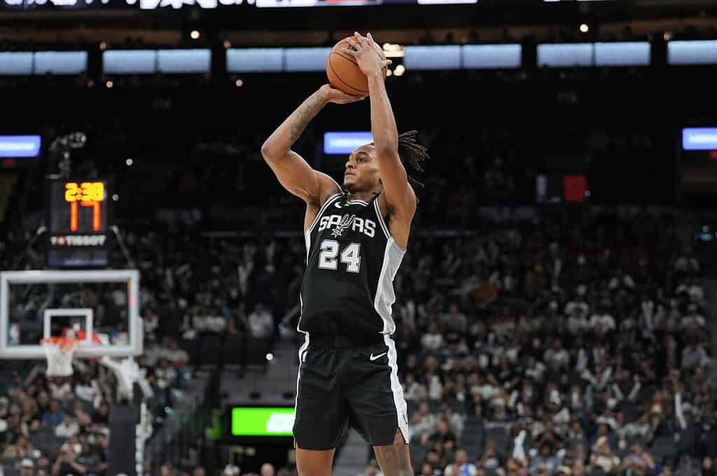 San Antonio Spurs vs Sacramento Kings Picks and Predictions November 11th 2024
