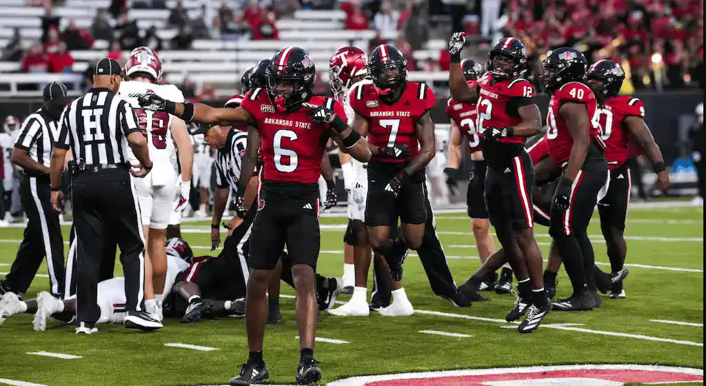 Ul Lafayette Ragin Cajuns vs Arkansas St 1