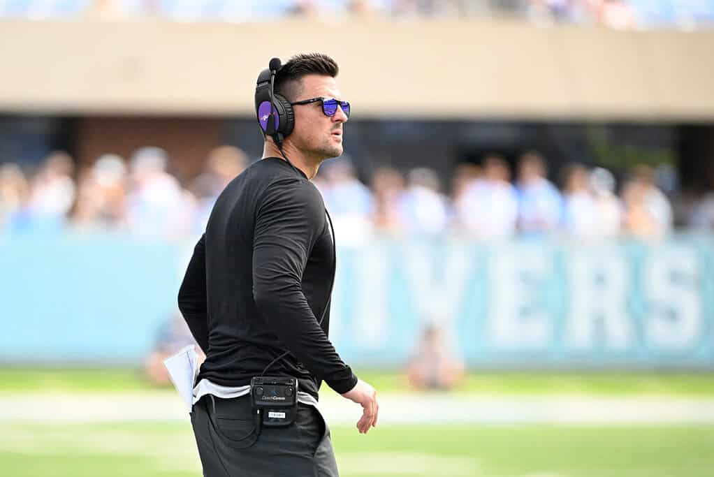 James Madison Dukes vs Western Kentucky Hilltoppers Picks and Predictions December 18th 2024
