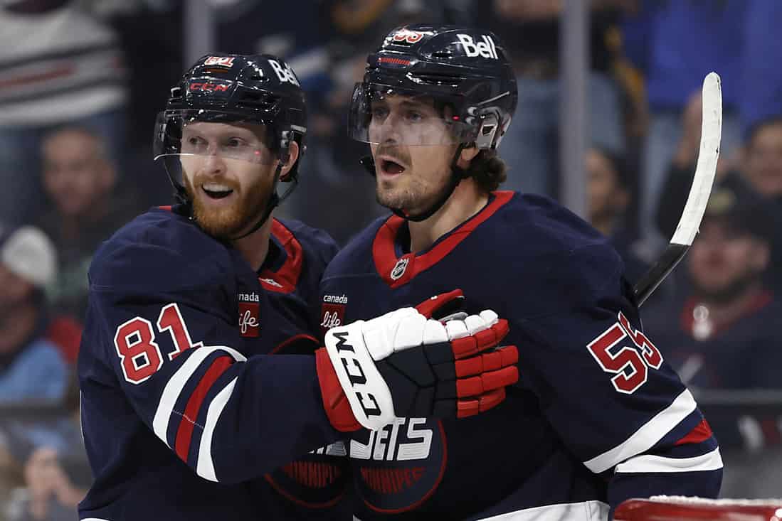 NHL 6 Jets players celebrating