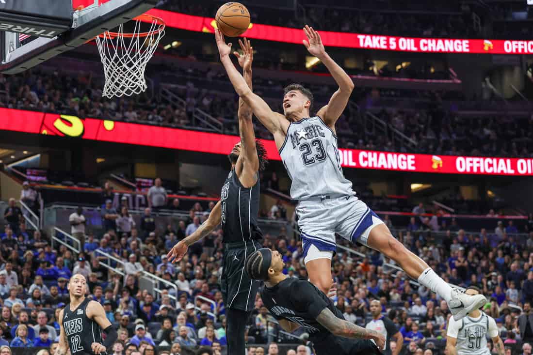 10 Magic Player Laying up