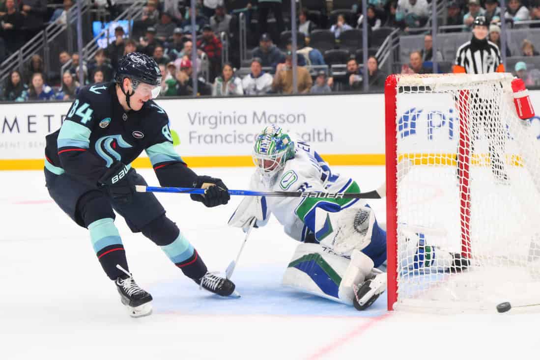 NHL 2 Vancouver-canucks vs Nashville Predators Picks and Predictions January 3rd 2025