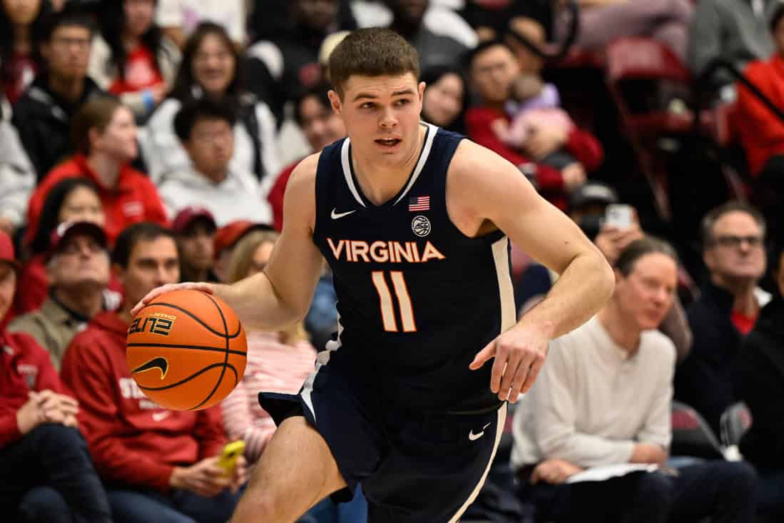 NCAAB 7 Cavs player dribbling