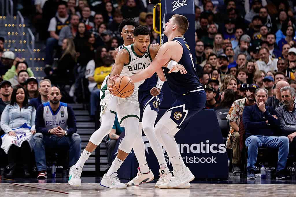 Milwaukee Bucks vs Denver Nuggets