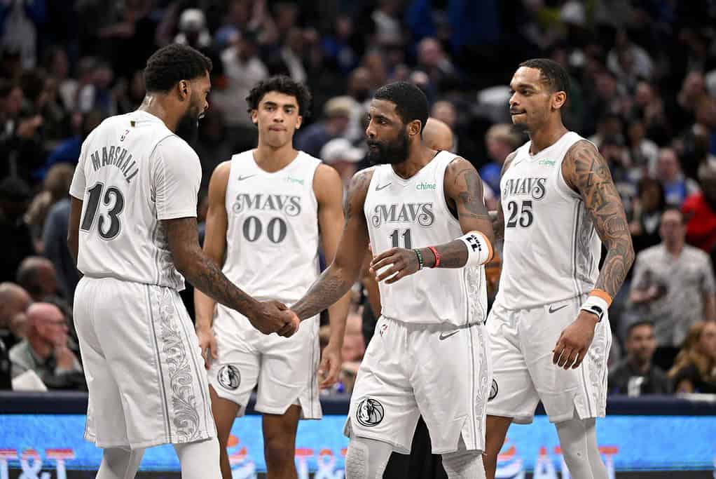 Dallas Mavericks vs Charlotte Hornets