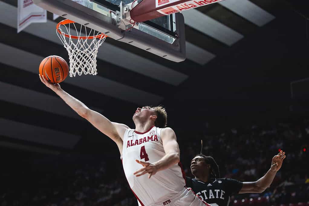 Tennessee Volunteers vs Alabama Crimson Tide Picks and Predictions March 1st 2025