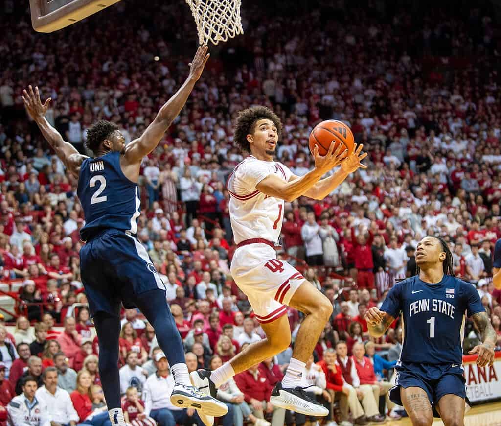 Washington Huskies vs Indiana Hoosiers Picks and Predictions March 1st 2025