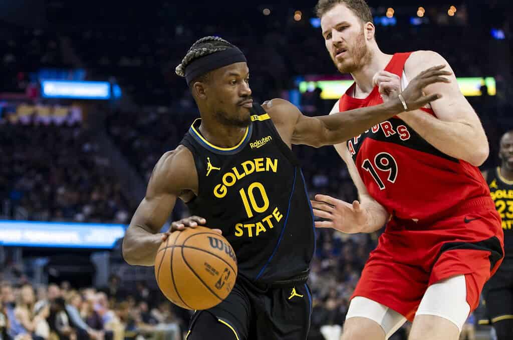 Warriors' Jimmy Butler Guarding the ball