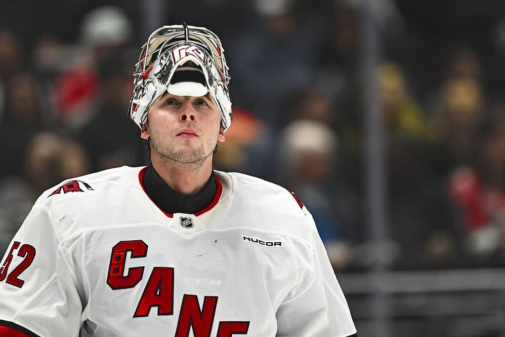 Anaheim Ducks vs Carolina Hurricanes
