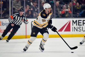Bruins player dribbling