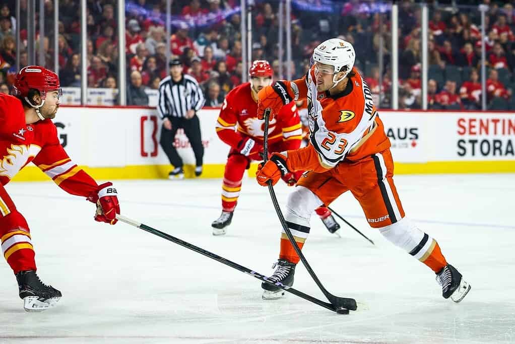 Anaheim Ducks vs Colorado Avalanche Picks and Predictions April 13th 2025