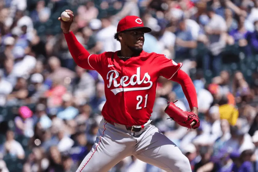 MLB game between the Atlanta Braves and Cincinnati Reds with expert picks and predictions for May 7th 2025.