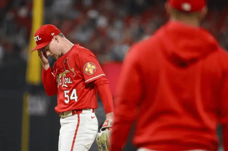 MLB game between the St. Louis Cardinals and Pittsburgh Pirates with expert picks and predictions for May 7th 2025.
