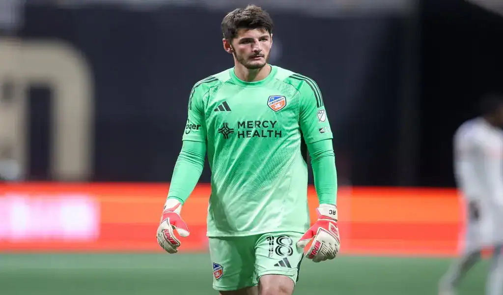 FC Cincinnati goalkeeper looks on during match against FC Dallas