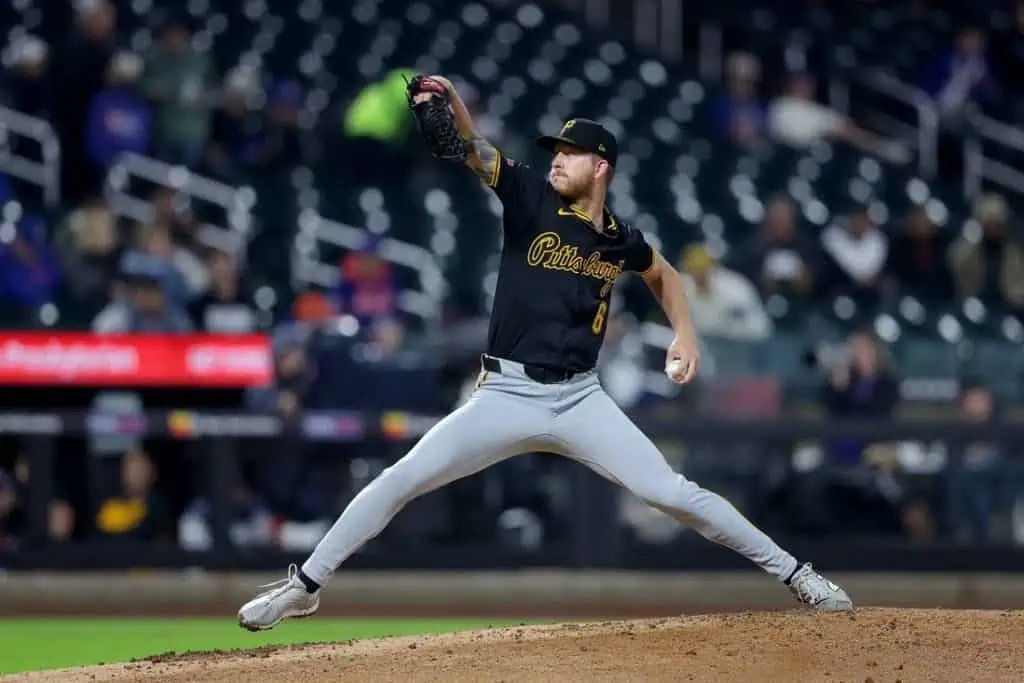 Pirates vs Reds