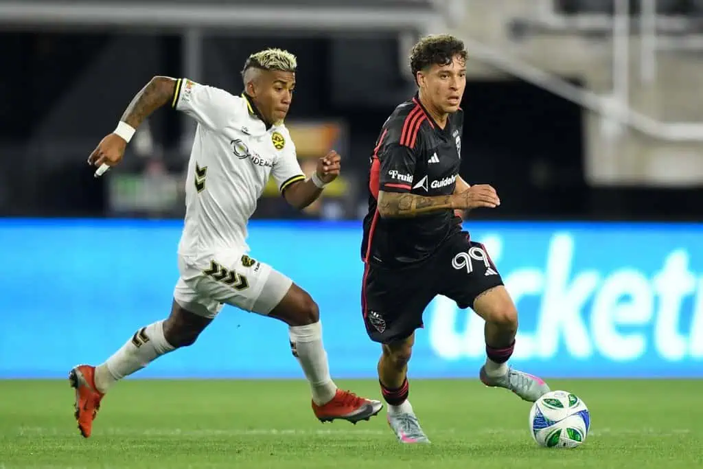 MLS game between Toronto FC and DC United with expert picks and predictions for May 10th 2025.