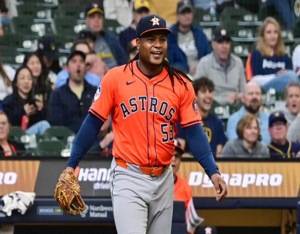 Houston Astros pitcher smiles walking off the mound during May 13, 2025 MLB matchup vs Kansas City Royals