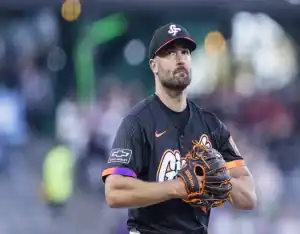 San Francisco Giants pitcher stands focused on the mound before pitching against Kansas City Royals on May 19, 2025