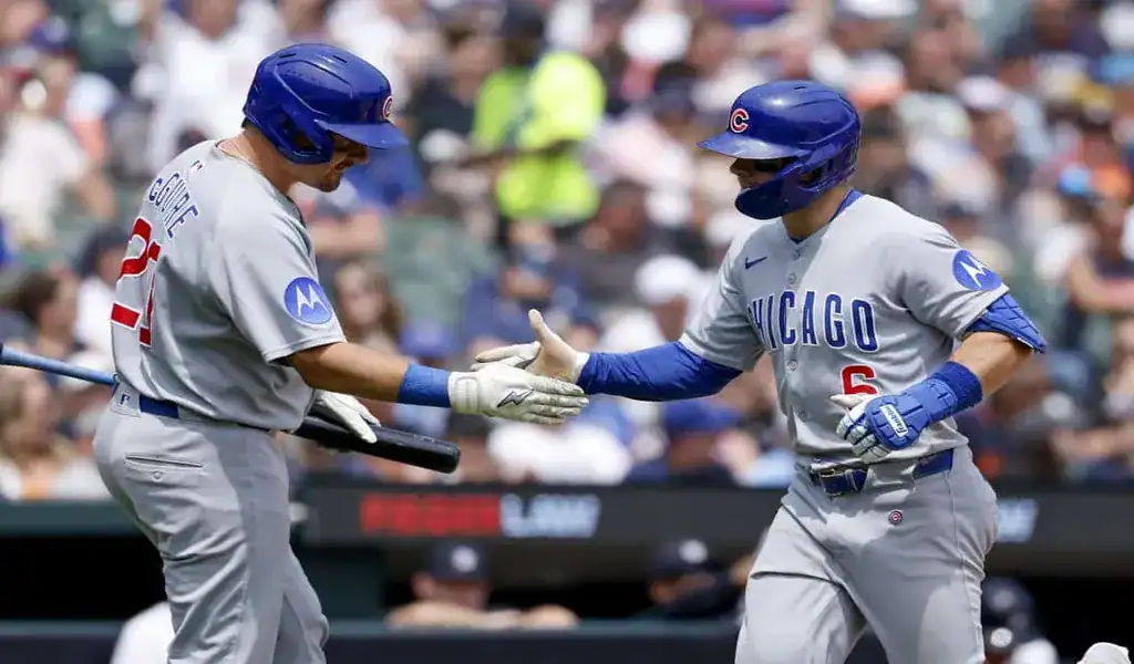 Chicago Cubs players celebrate during game against the Detroit Tigers, June 8th 2025
