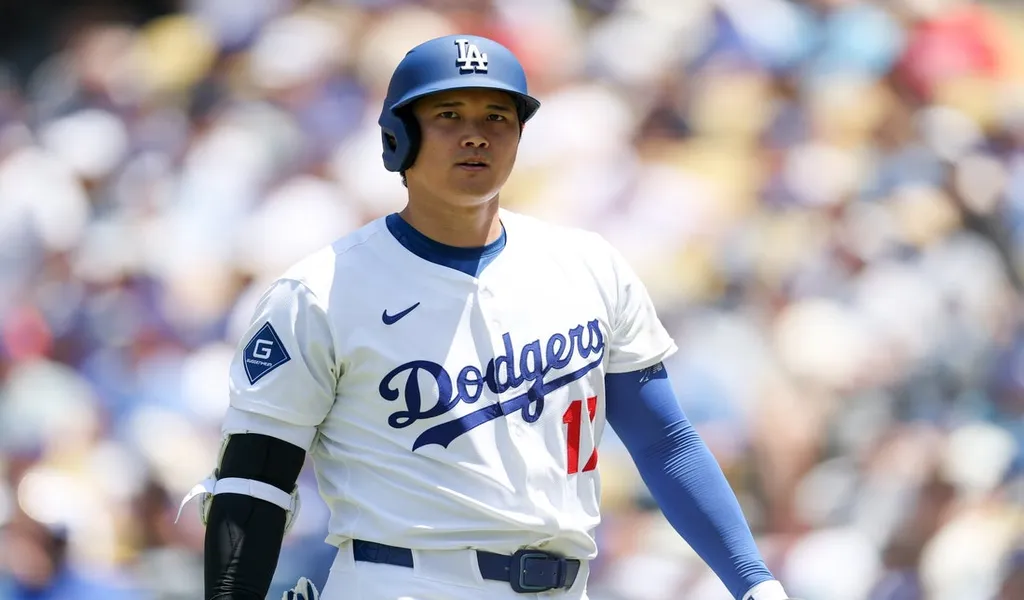 Los Angeles Dodgers player prepares to bat against Kansas City Royals during June 28th 2025 game