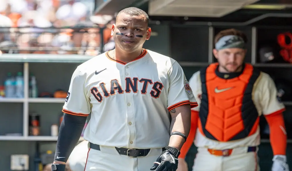 San Francisco Giants player walks off the field during MLB game against Boston Red Sox on June 20th 2025
